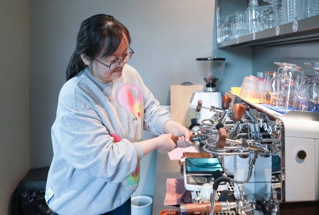 从“卖农产品”到“卖生活方式”麻将胡了2试玩模拟器立新村：(图3)