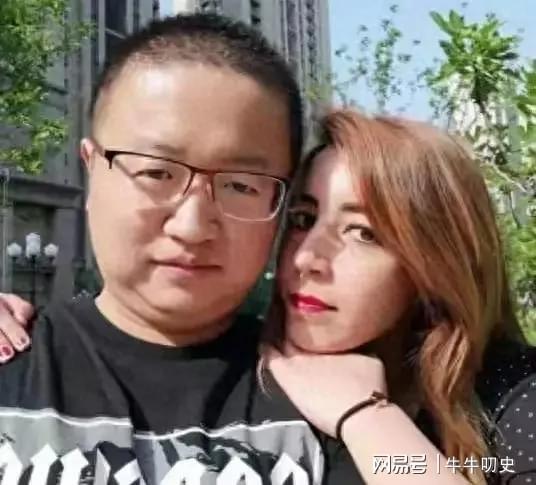 富家女岳父要彩礼1000元几年后身价上亿PG电子游戏麻将胡了山东小伙娶27岁非洲(图3)